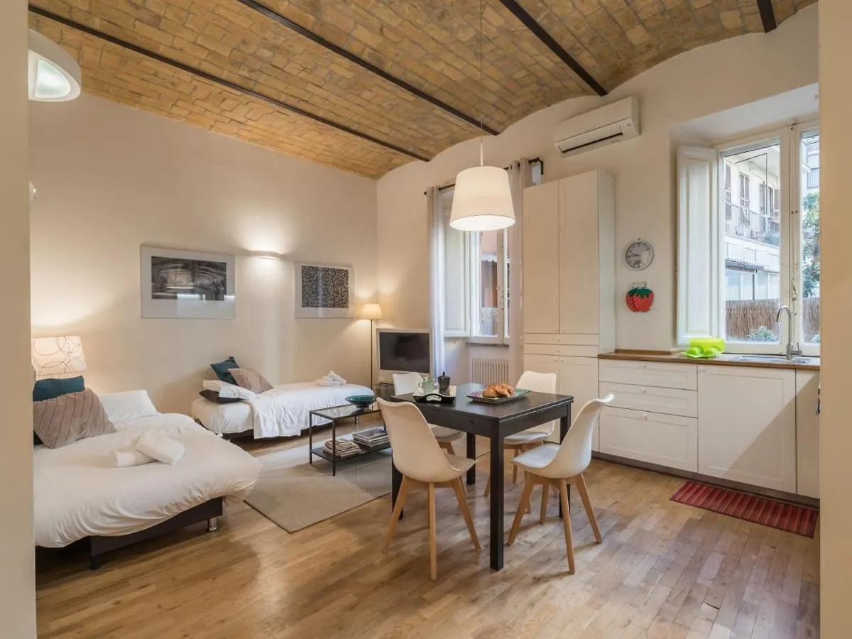 Apartment The Best Rent - Elegant Flat Near Colosseum Rome